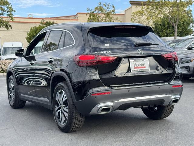 new 2025 Mercedes-Benz GLA 250 car, priced at $45,845