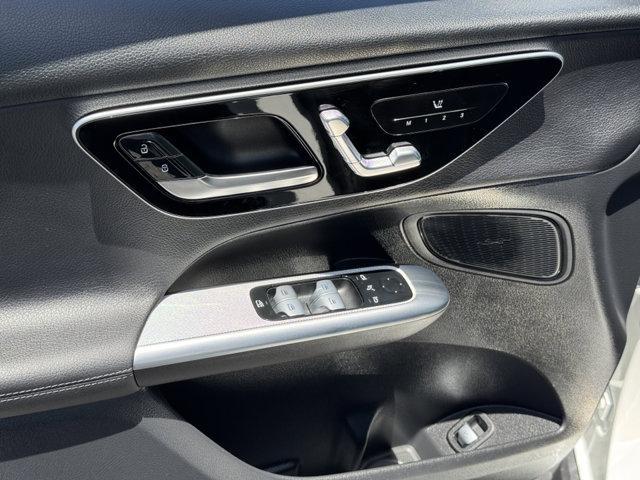 new 2025 Mercedes-Benz GLC 300 car, priced at $55,690