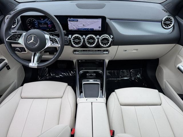 used 2025 Mercedes-Benz GLA 250 car, priced at $40,995