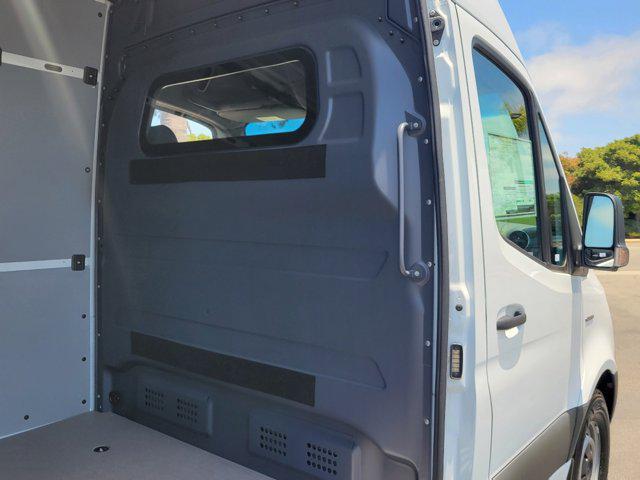 new 2024 Mercedes-Benz Sprinter 2500 car, priced at $81,117