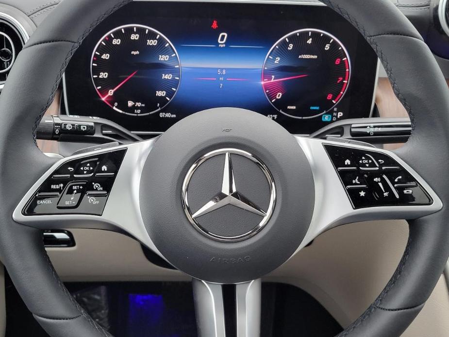new 2024 Mercedes-Benz GLC 300 car, priced at $51,245