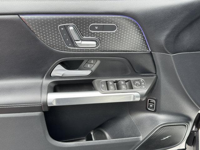 new 2025 Mercedes-Benz GLB 250 car, priced at $53,340