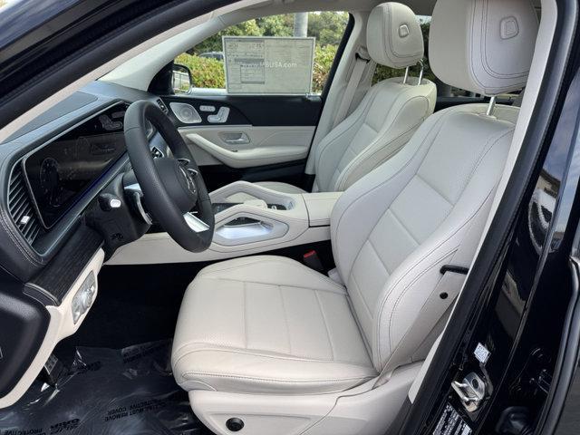 new 2025 Mercedes-Benz GLS 450 car, priced at $95,970