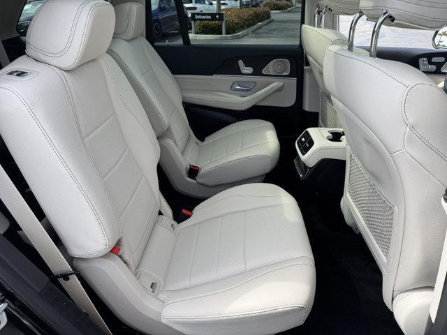 new 2025 Mercedes-Benz GLS 450 car, priced at $95,970
