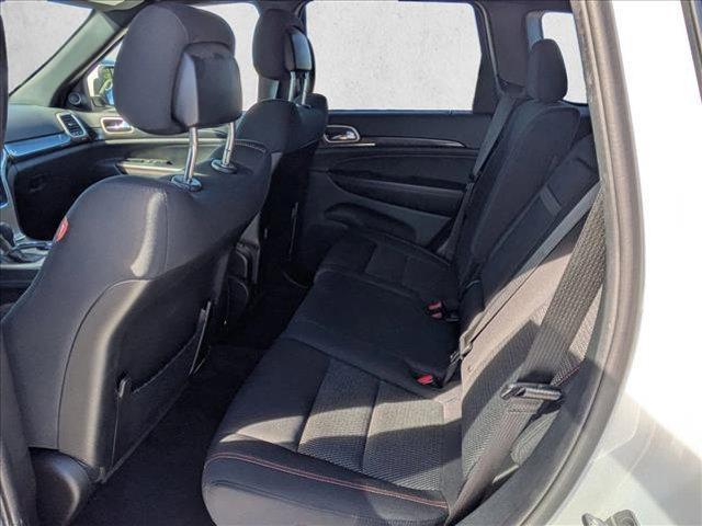 used 2017 Jeep Grand Cherokee car, priced at $14,136