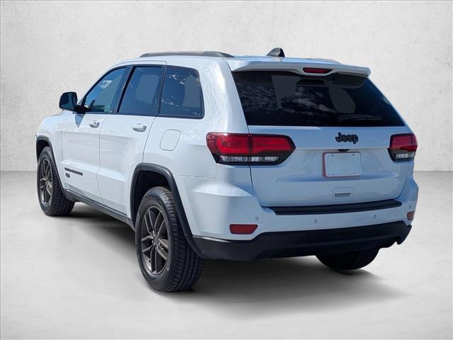 used 2017 Jeep Grand Cherokee car, priced at $14,136