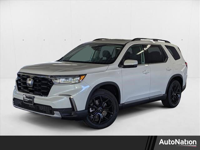 new 2025 Honda Pilot car, priced at $51,305