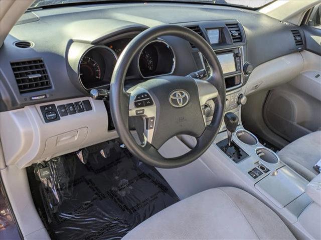 used 2013 Toyota Highlander car, priced at $9,933
