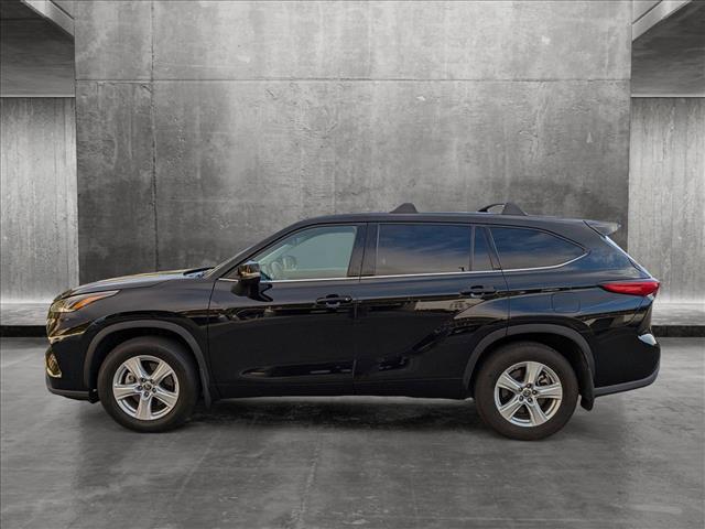 used 2021 Toyota Highlander car, priced at $28,995