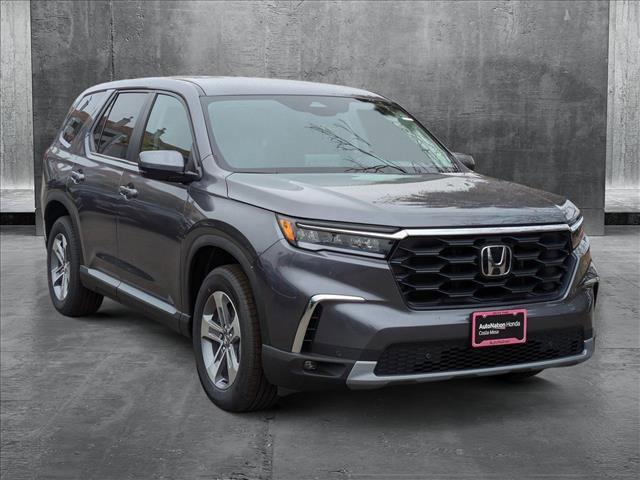 new 2025 Honda Pilot car, priced at $46,995