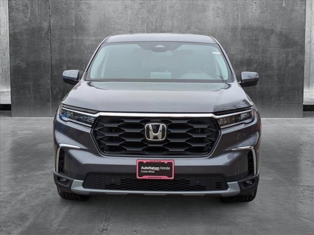 new 2025 Honda Pilot car, priced at $46,995