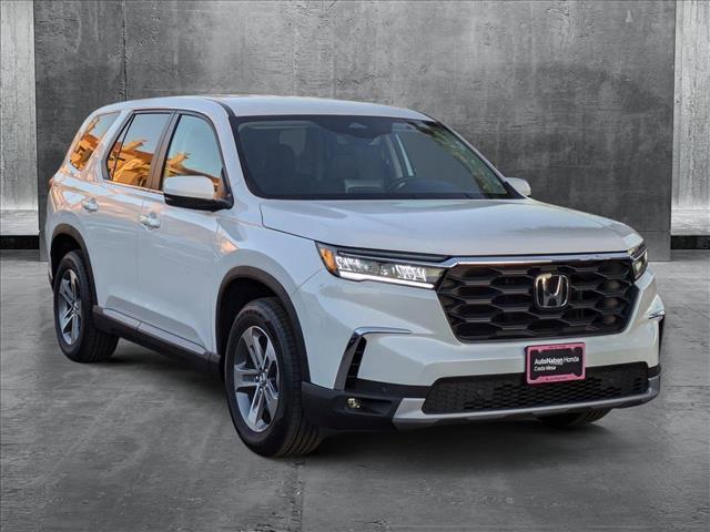 new 2025 Honda Pilot car, priced at $47,450