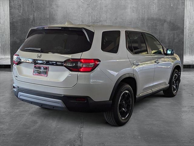 new 2025 Honda Pilot car, priced at $49,350