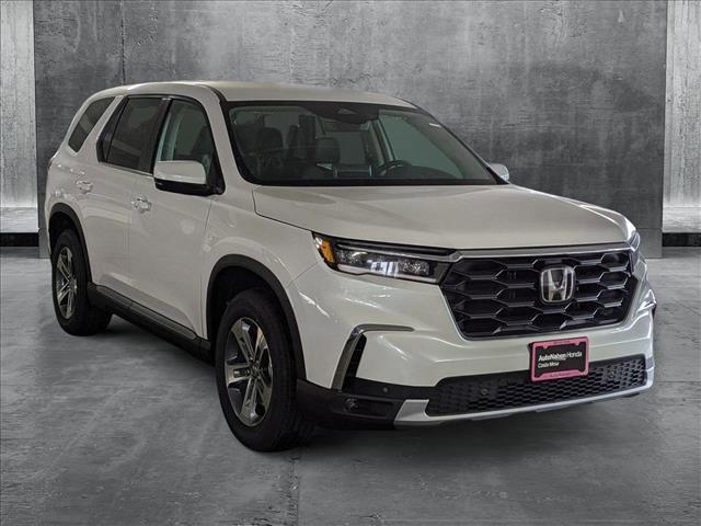 new 2025 Honda Pilot car, priced at $48,235