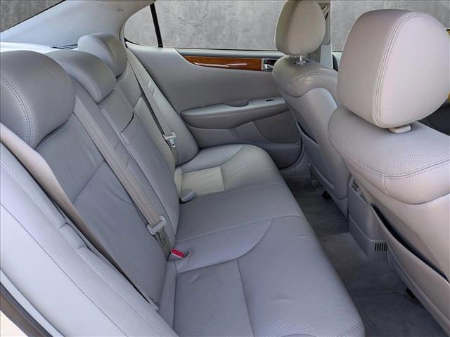 used 2005 Lexus ES 330 car, priced at $7,895