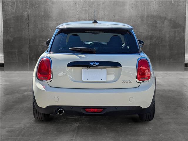 used 2018 MINI Hardtop car, priced at $17,592