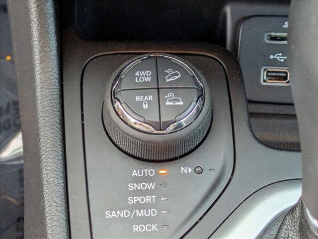 used 2014 Jeep Cherokee car, priced at $13,926