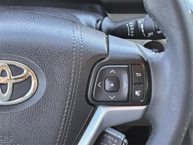 used 2015 Toyota Highlander car, priced at $19,984