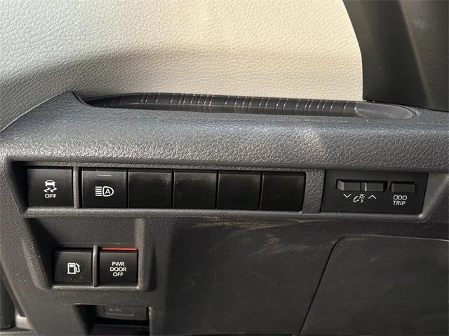 used 2023 Toyota Sienna car, priced at $38,994