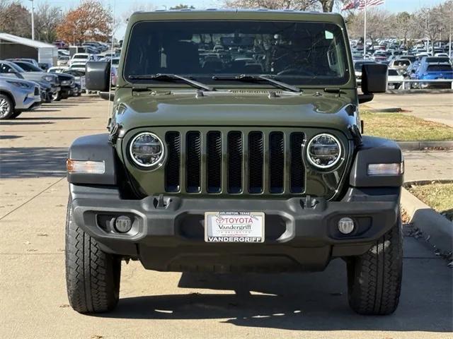 used 2021 Jeep Wrangler Unlimited car, priced at $31,907