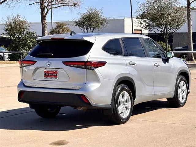 used 2023 Toyota Highlander car, priced at $34,885