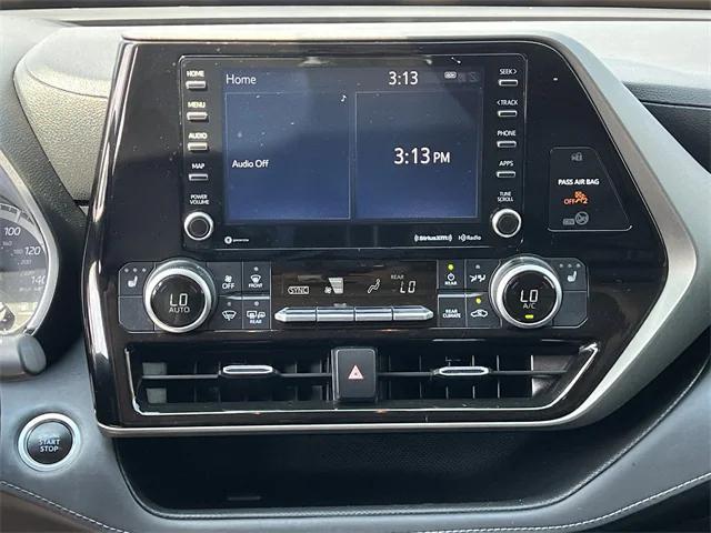 used 2021 Toyota Highlander car, priced at $28,975