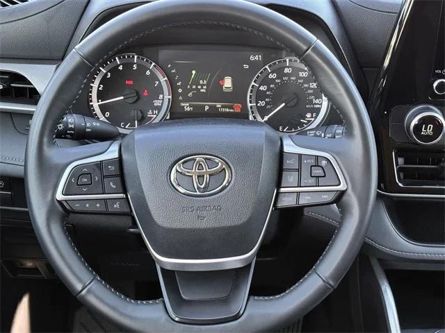 used 2024 Toyota Highlander car, priced at $38,441