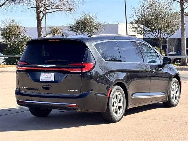 used 2022 Chrysler Pacifica car, priced at $24,334