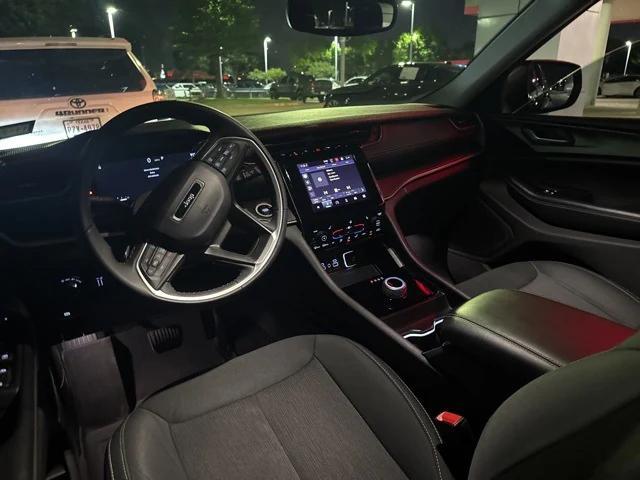 used 2024 Jeep Grand Cherokee L car, priced at $29,984