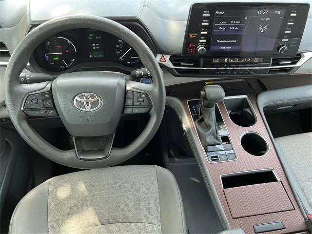 used 2024 Toyota Sienna car, priced at $37,980