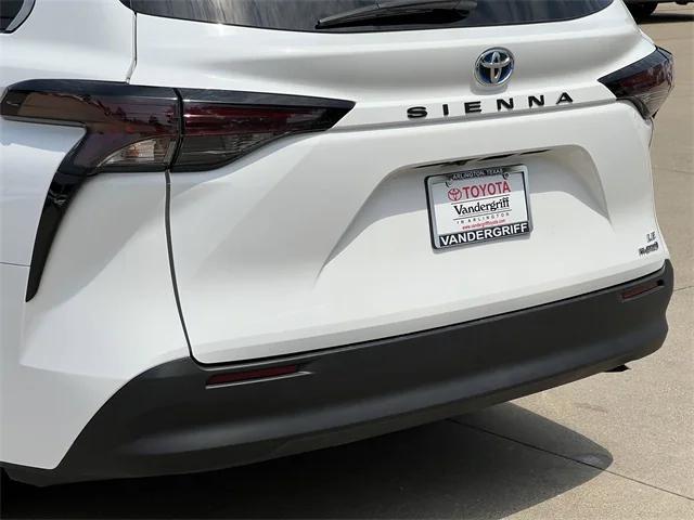 used 2024 Toyota Sienna car, priced at $37,980