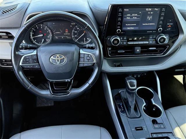 used 2021 Toyota Highlander car, priced at $32,775