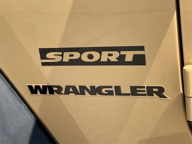 used 2013 Jeep Wrangler car, priced at $14,995