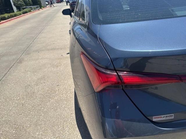 used 2021 Toyota Avalon Hybrid car, priced at $26,990