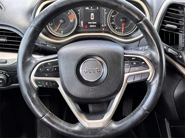 used 2018 Jeep Cherokee car, priced at $13,884