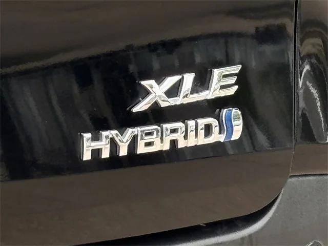 used 2024 Toyota Sienna car, priced at $44,334