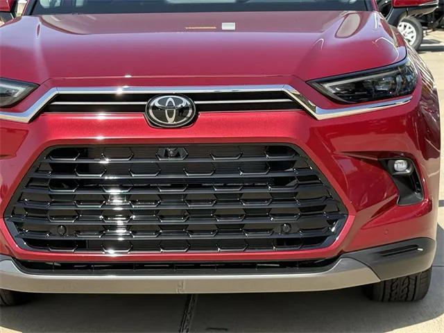 new 2025 Toyota Grand Highlander car, priced at $58,879