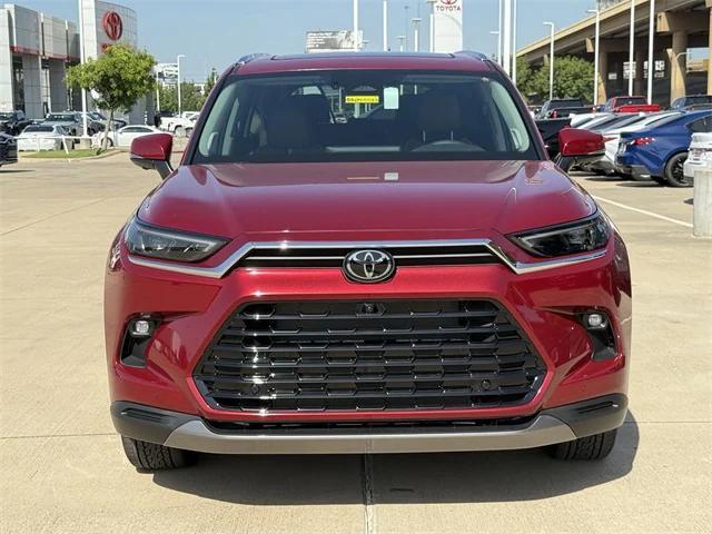 new 2025 Toyota Grand Highlander car, priced at $58,879