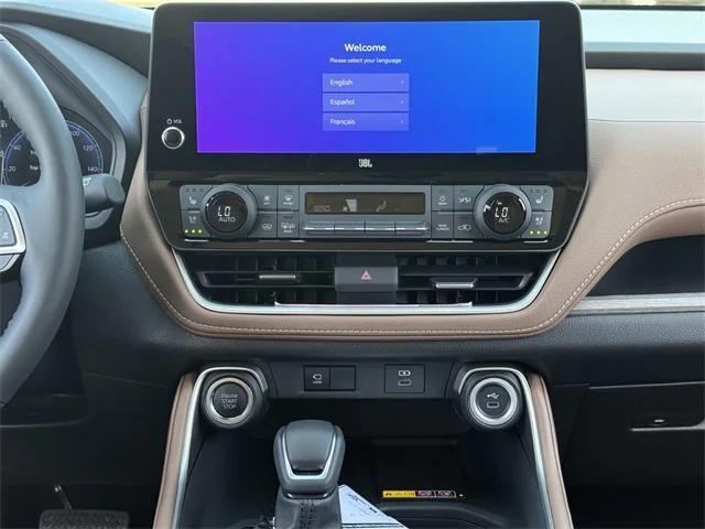 new 2025 Toyota Grand Highlander car, priced at $58,879