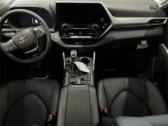 new 2025 Toyota Highlander car, priced at $57,088