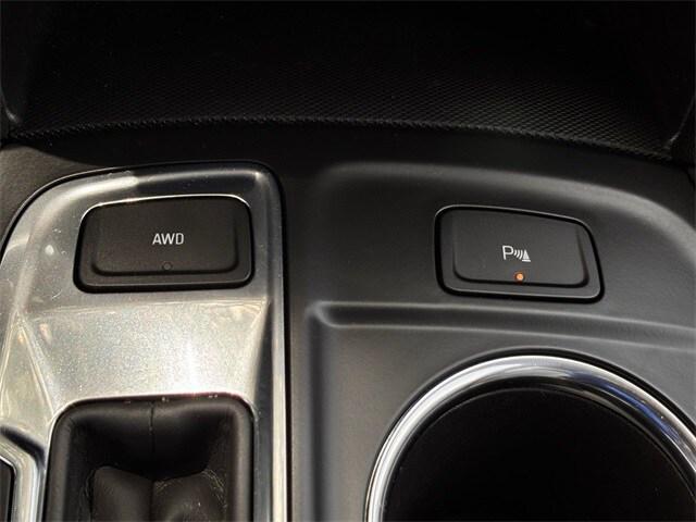 used 2023 Chevrolet Equinox car, priced at $24,489