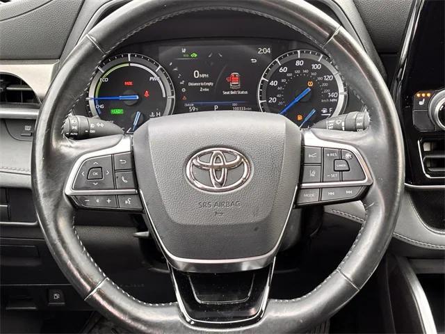 used 2021 Toyota Highlander Hybrid car