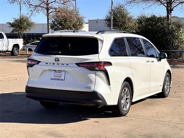 used 2021 Toyota Sienna car, priced at $37,897