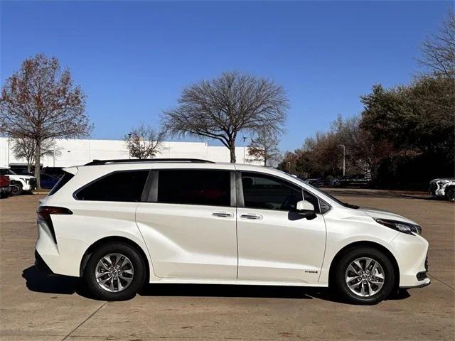 used 2021 Toyota Sienna car, priced at $37,897