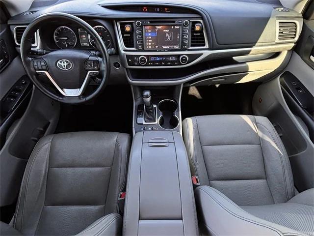 used 2019 Toyota Highlander car, priced at $31,551