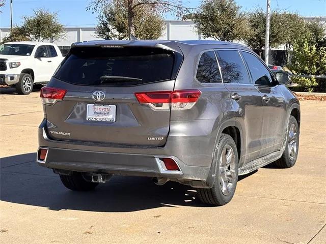 used 2019 Toyota Highlander car, priced at $31,551