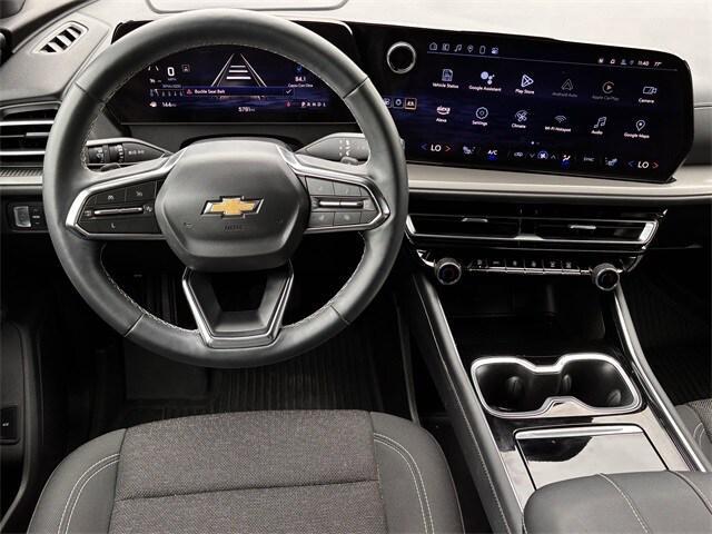 used 2024 Chevrolet Traverse car, priced at $38,450