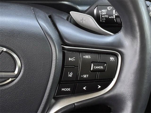 used 2022 Lexus ES 350 car, priced at $34,321