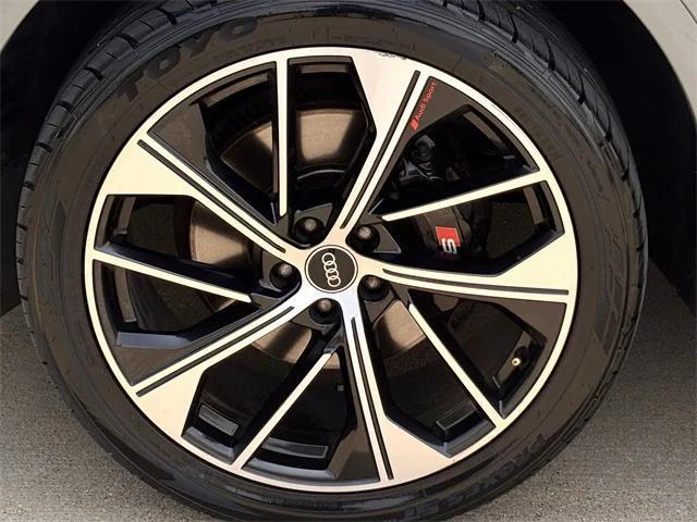 used 2021 Audi SQ5 car, priced at $33,825