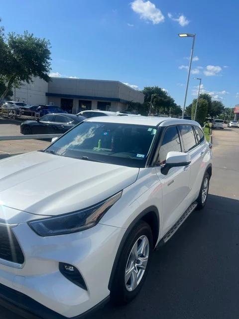 used 2021 Toyota Highlander Hybrid car